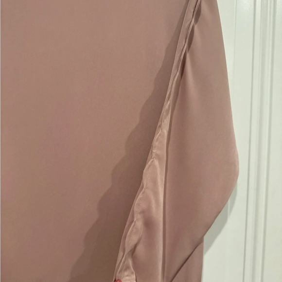 H&M PINK DRESS WITH SCALLOPED TRIM SIZE LARGE - Picture 4 of 8